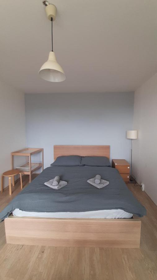 Apartment Kamyk Praga Esterno foto