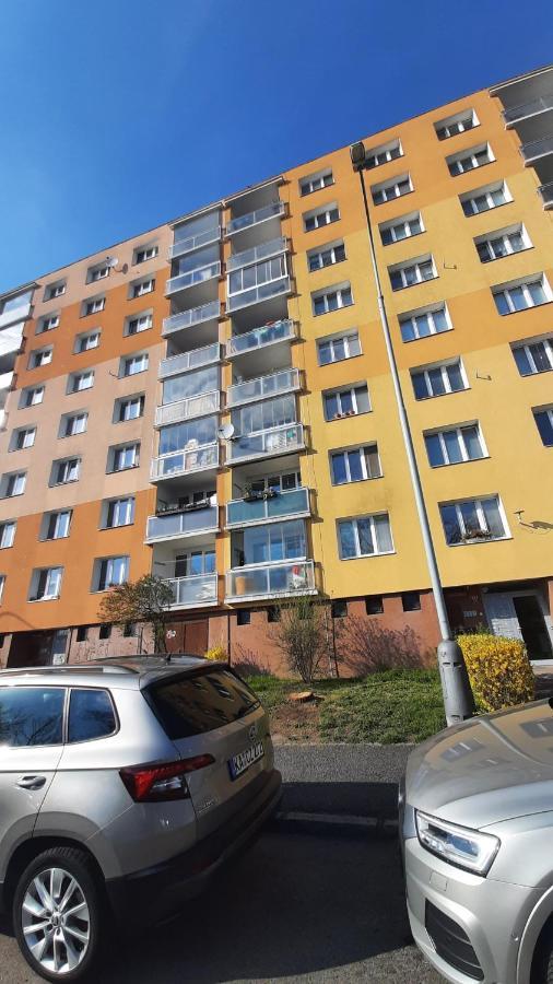 Apartment Kamyk Praga Esterno foto