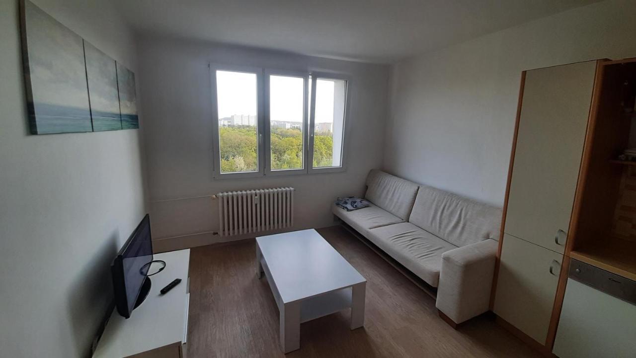 Apartment Kamyk Praga Esterno foto