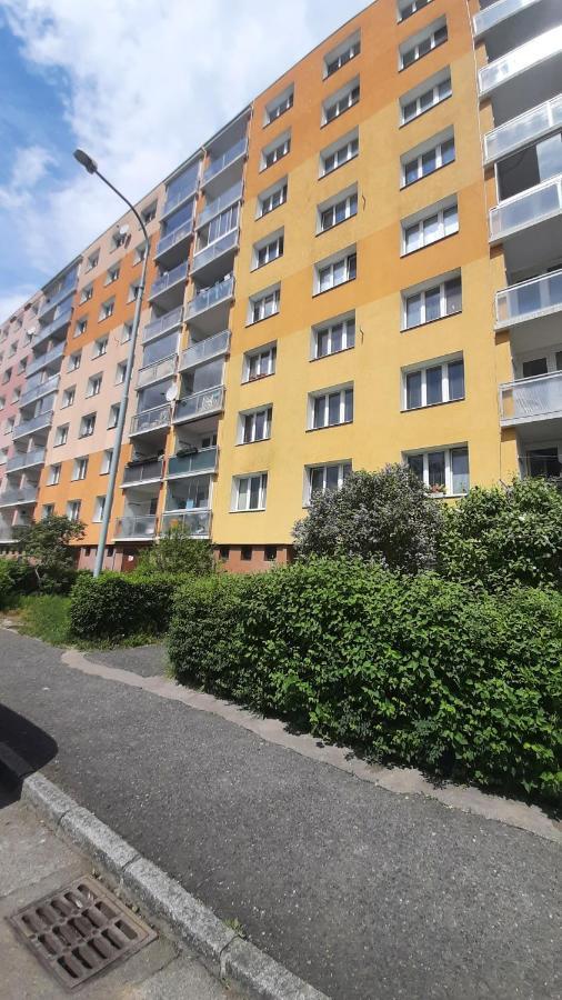 Apartment Kamyk Praga Esterno foto